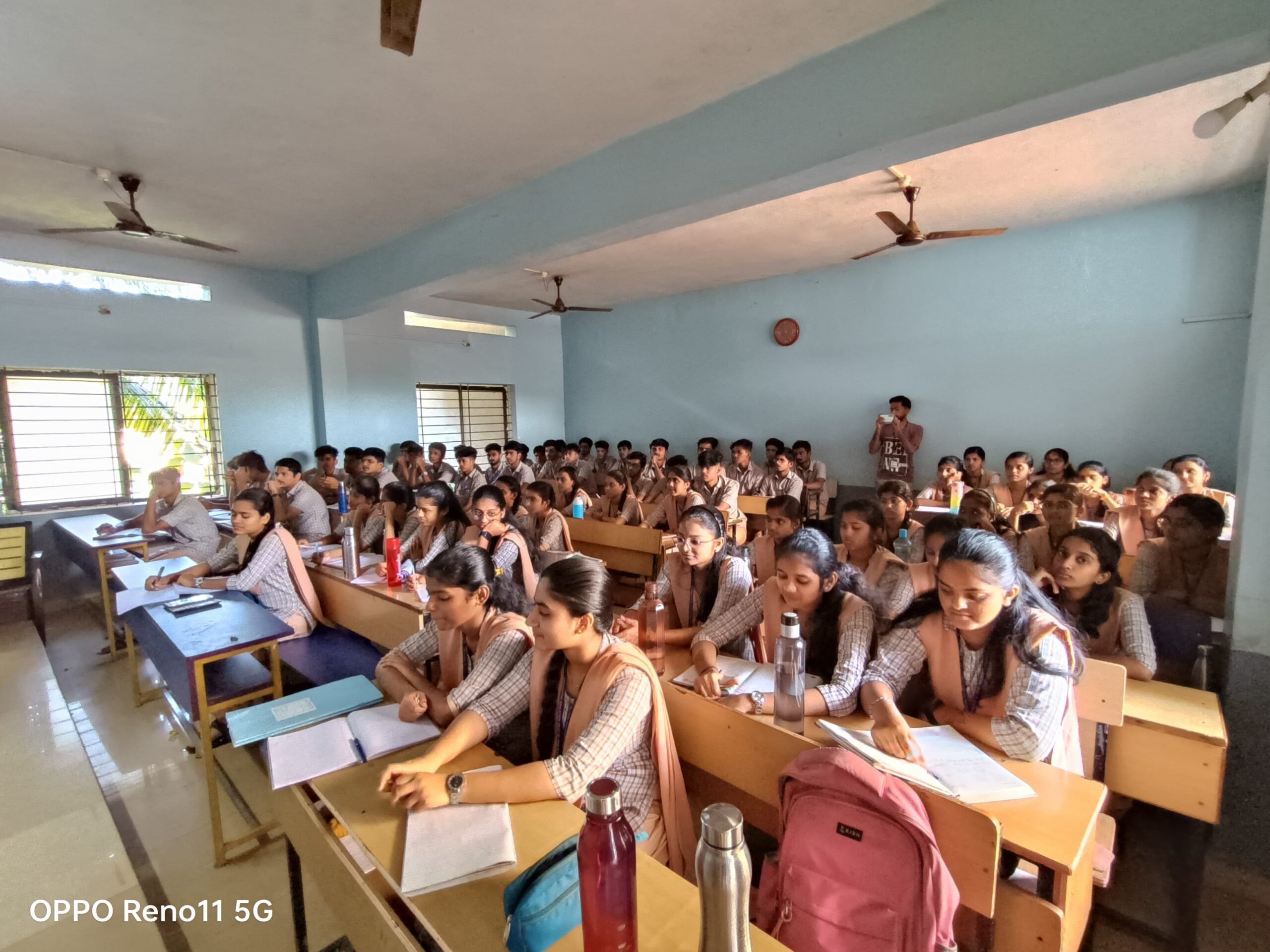 WhatsApp Image 2024-12-18 at 18.55.38 (1)